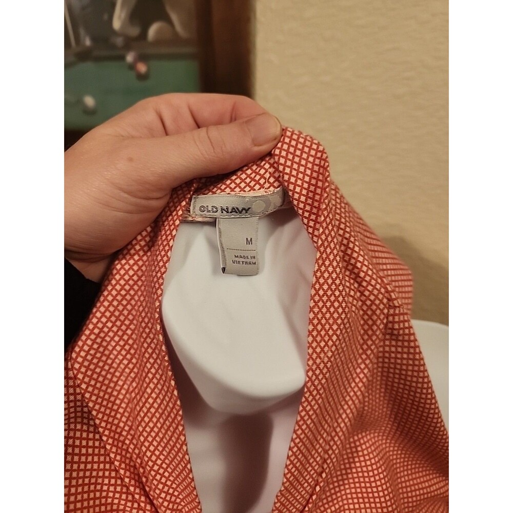 Old Navy Women's M Red Checkered Sleeveless Top Button Down Gingham Plaid - Picture 6 of 6